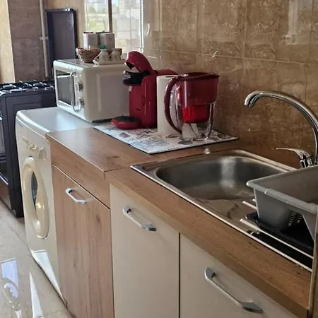 Sky44apt Delfinariu Faleza Nord 아파트 *